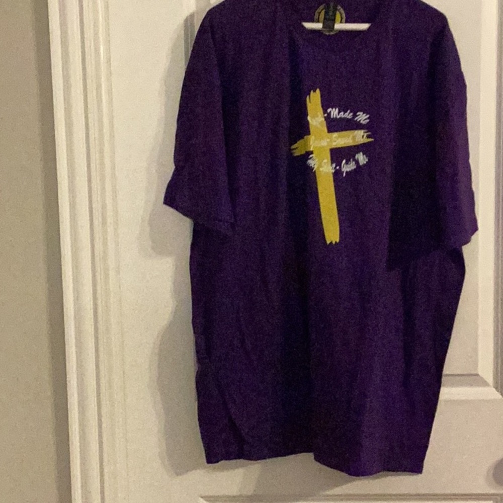 Spiritual t-shirt Purple size 2xl